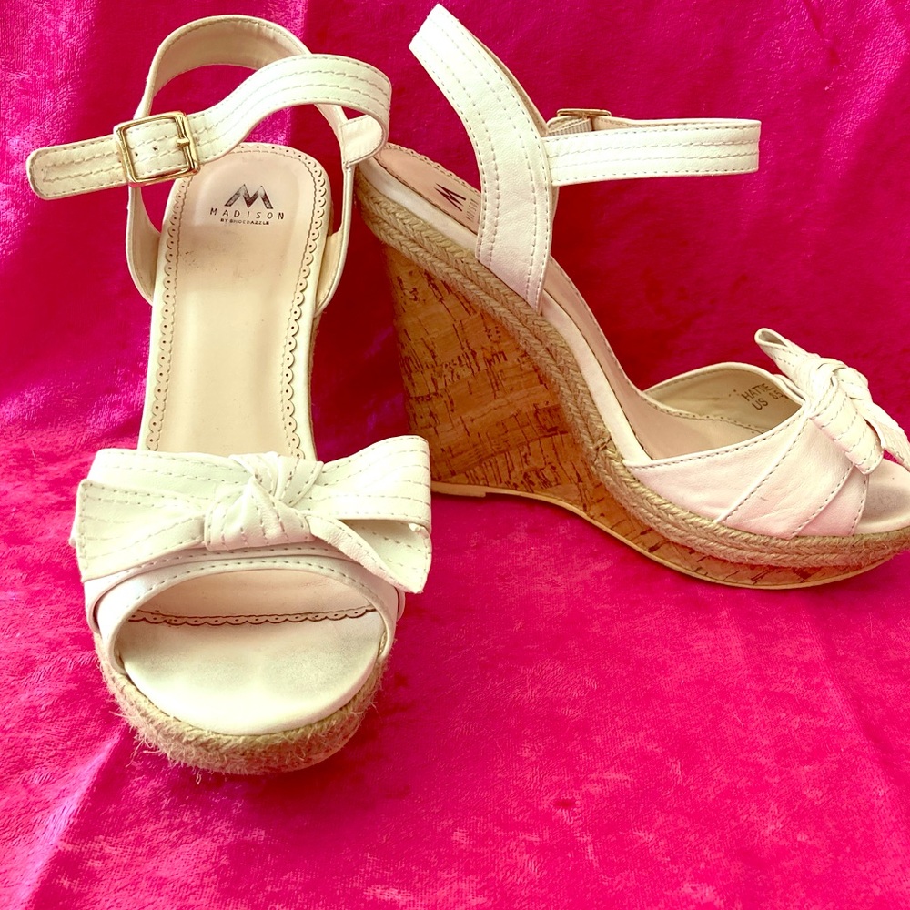 Shoedazzle Beige wedge heels 8.5